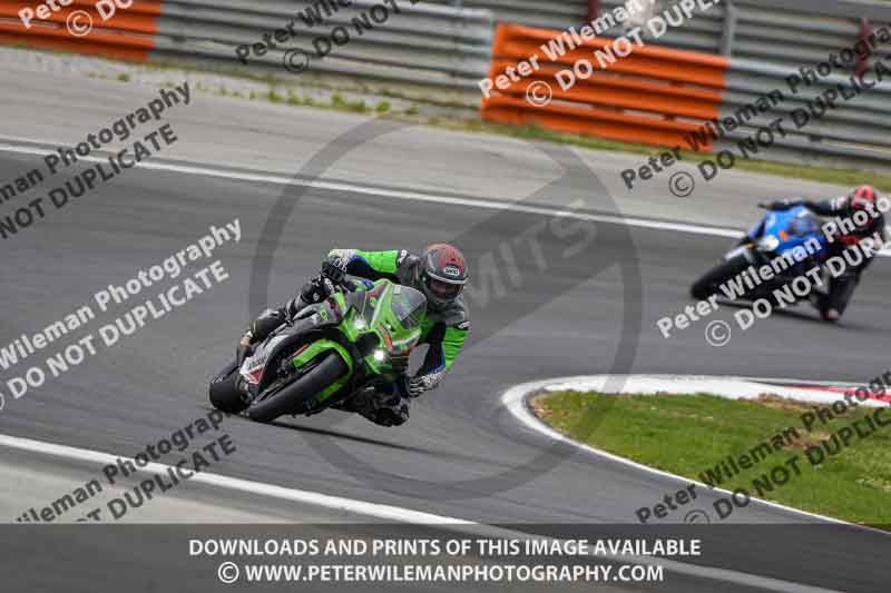 cadwell no limits trackday;cadwell park;cadwell park photographs;cadwell trackday photographs;enduro digital images;event digital images;eventdigitalimages;navarra;no limits trackdays;peter wileman photography;racing digital images;trackday digital images;trackday photos